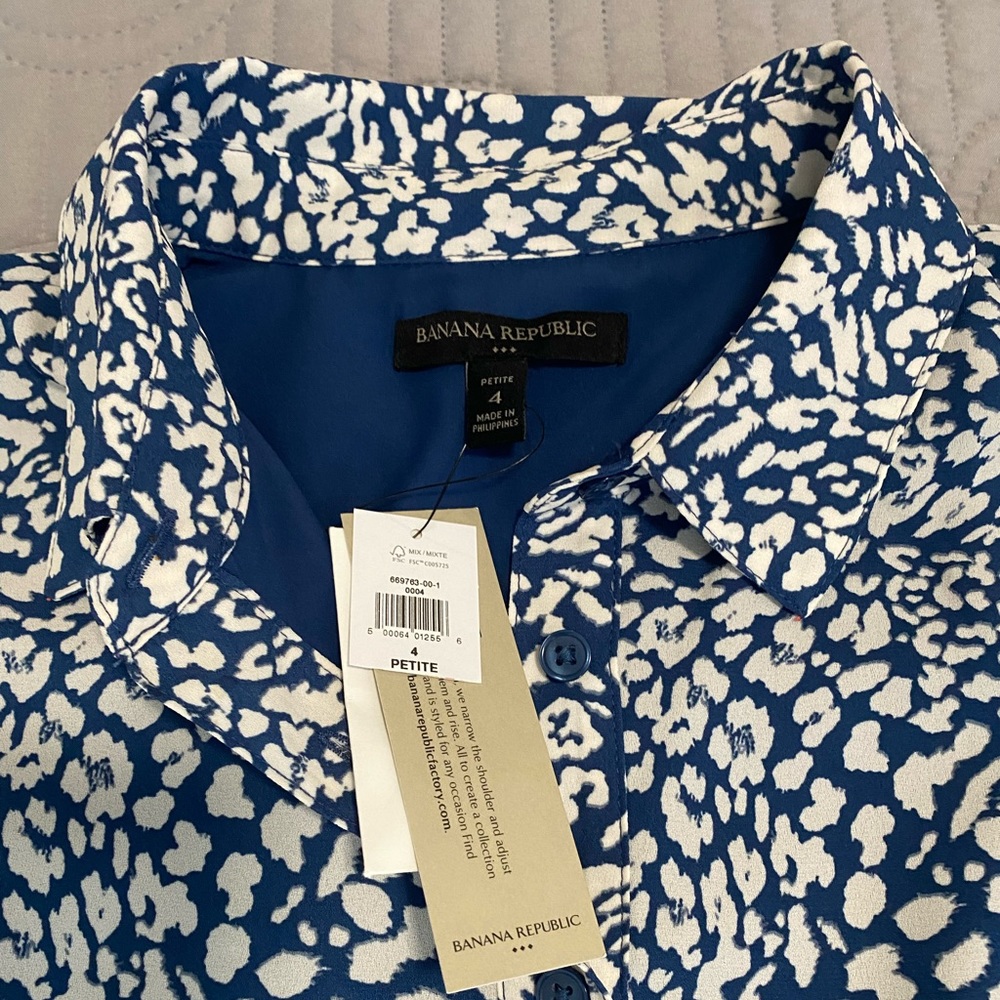 NWT Banana Republic Blue Leopard print dress